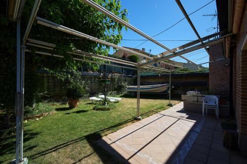 Tuapartamento - Casa En Pantano De Yesa