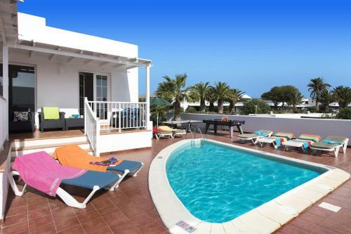 Villa Rosa Mojones Tres By Villa Plus