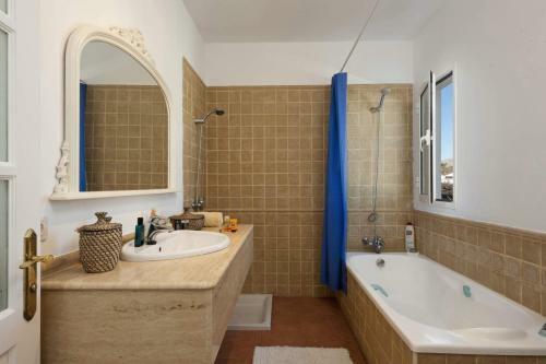 Villa Rosa Mojones Tres By Villa Plus