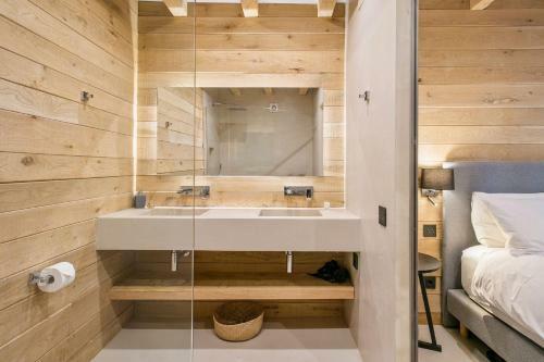 Luderna - Casa Con Jard�n Saboredo