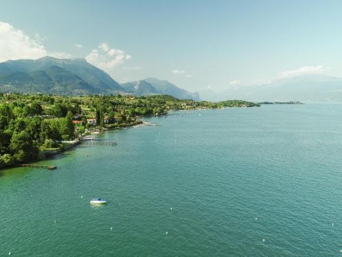 Apartamentos Salici Manerba Del Garda