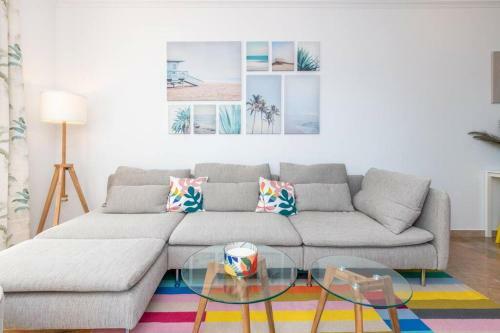 Apartamento Beachfront 2br With Swimming Pool, Parking & AC