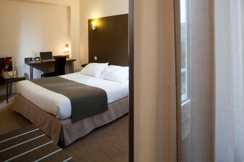 Hotel Logis Le Relais Saint Jacques