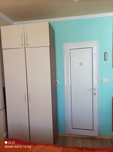 Apartm�n 1+kk Na Slune?n�m Pob?e?�