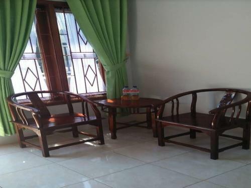 Hostal Gassani Guest House