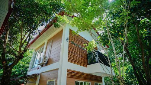 Villa Balay Greenika Alfonso Nature Resort