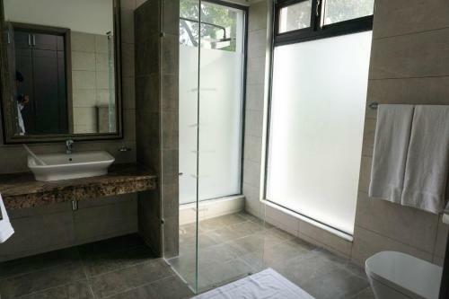 Oxvue Boutique Hotel