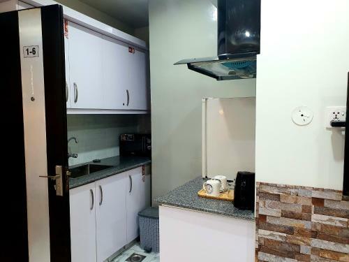 Apartamento Cozy & Comfortable Studio Apt In Bahria Phase 7