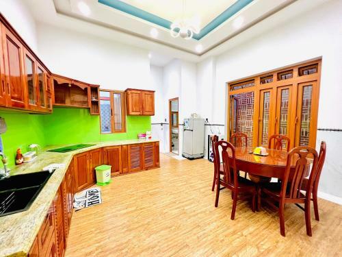 L� Villa & Homestay (m?i N�-phan Thi?t)