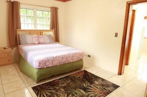 Apartamento A Diamond In The Rough - 1 Bedroom Hide-away