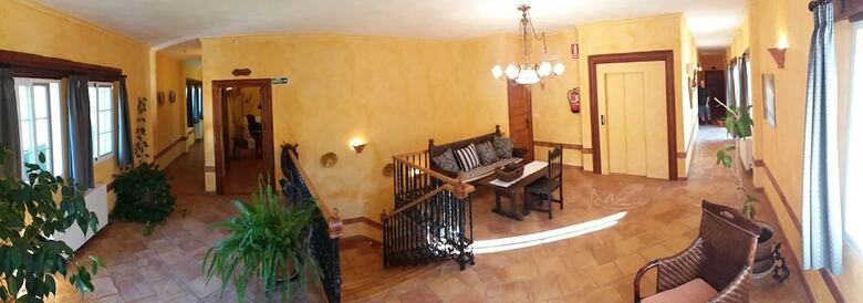 Hotel Villa Lehmi