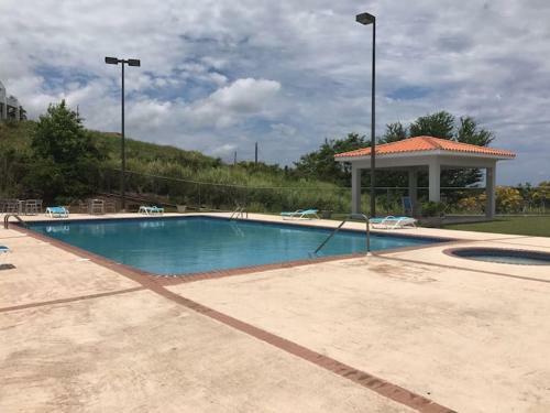 Apartamento 3 Bedroom Apt. Close To Main Beaches/ Attractions