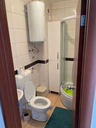 Apartamento Holiday Bijeljina Stan Na Dan