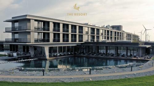 Hotel The Resort