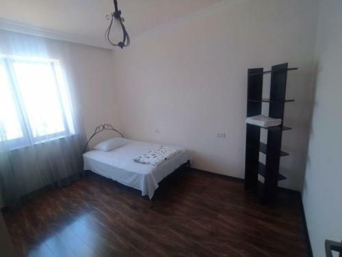 Hostal V$h Guesthouse