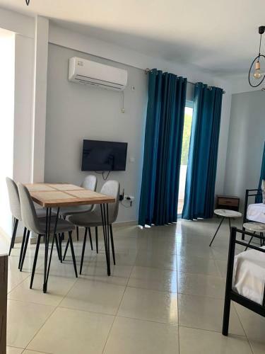 Hostal Mediterranean Apartments