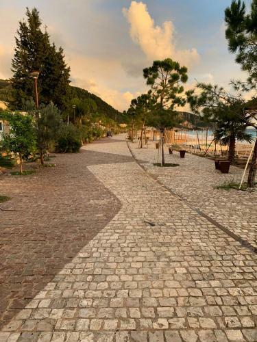 Family Apartments In Palas� Dh�rmi