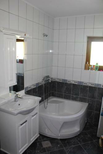 Holiday Home Kotezi