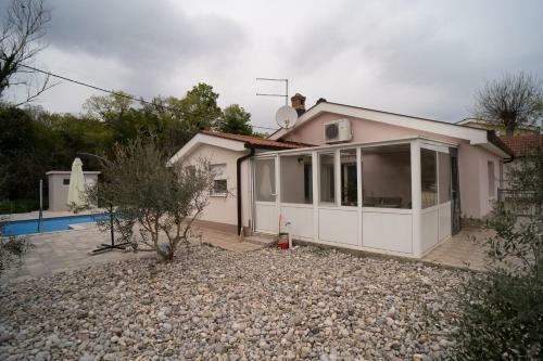 Villa Emilija-ko?u?a