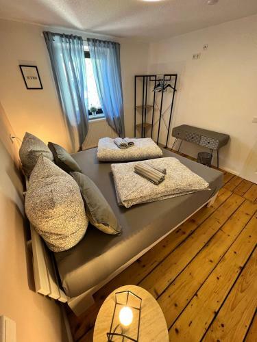 Hostal Rooms4ring Privathaus Mit Pool N�he N�rburgring