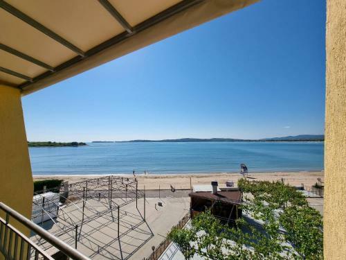 Bright Apartment With Big Terrace And Sea View