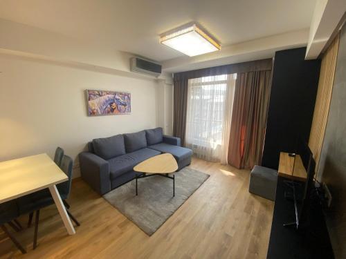 Apartamento Luxury Flat In 100 Meters From Republic Square.