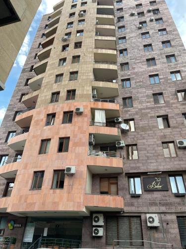 Apartamento Central House With Nice Balcony On Mashtots Ave.