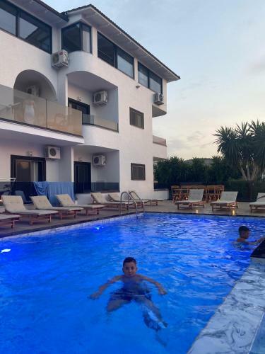 Hotel Vila Park Bujari