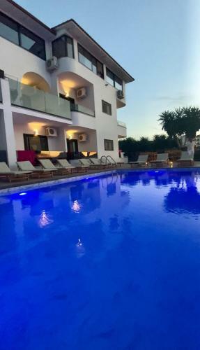 Hotel Vila Park Bujari