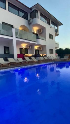 Hotel Vila Park Bujari