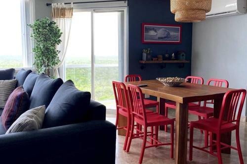Socoa Apartment With Amazing Jungle View & Ocean Access