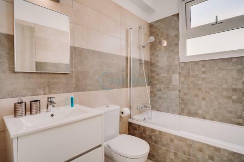 Dream 3bdr Villa With Private Pool Near The Beach!