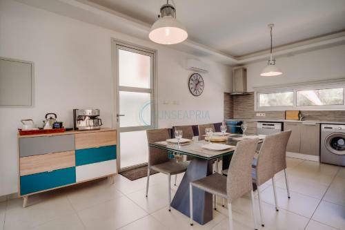 Dream 3bdr Villa With Private Pool Near The Beach!