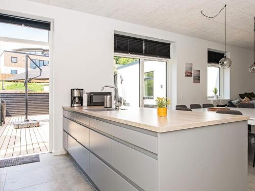 Holiday Home Ebeltoft Clxxxv
