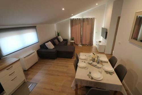 Ana, House With Pool