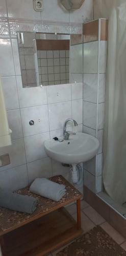 Hostal T�ra Ny�l� Vend�gh�z Badacsonytomaj