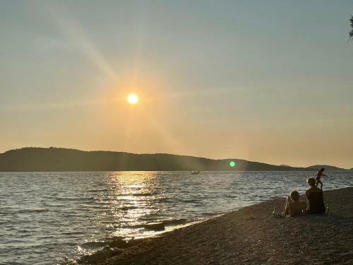 Apartamento Seascape - Relaxing Beach Home, Steps From The Water!