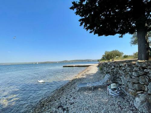 Apartamento Seascape - Relaxing Beach Home, Steps From The Water!