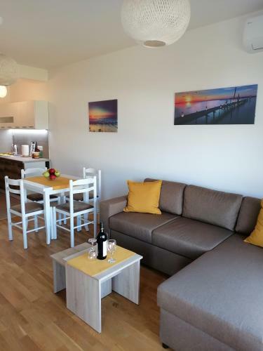 Vegi Apartments
