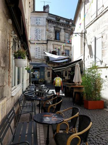 Apartamento Studio Cosy Dans Le Vieil Angoul�me / Wifi