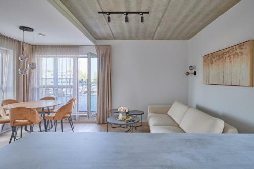 Exceptional Spacious Apartment In ?aliakalnis