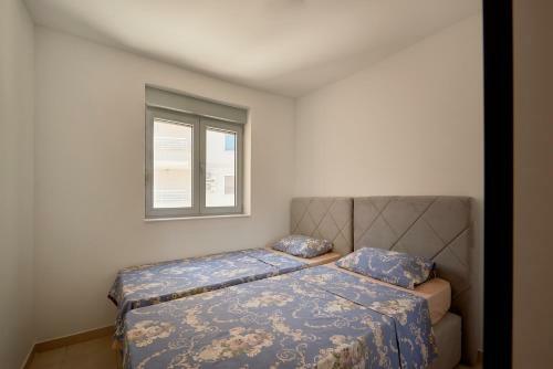 Summer Apartments With Pool