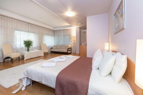 Hostal Room In Guest Room - Valensija - Large Suite