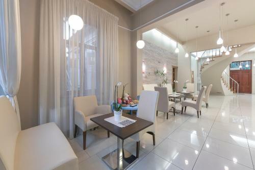 Hostal Room In Bb - Valensija - Suite For Two In Nice Hotel