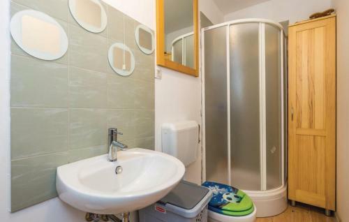 Beautiful 3-bed House In Crni Lug