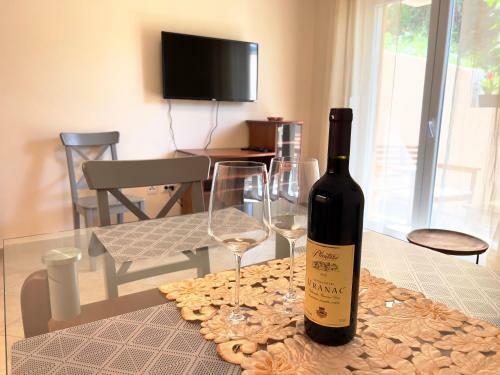Apartamento Koi Njivice Free Parking
