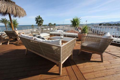 Apartamento Bleu Mer Duplex & Suites