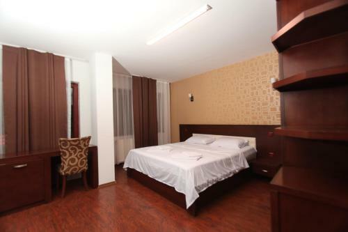 Zambaku I Bardhe Hotel & Bar