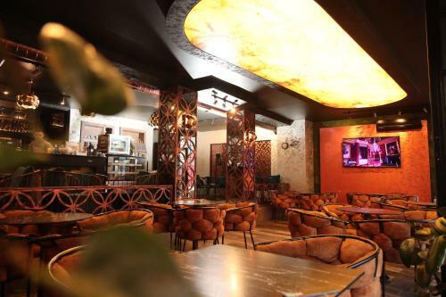 Zambaku I Bardhe Hotel & Bar