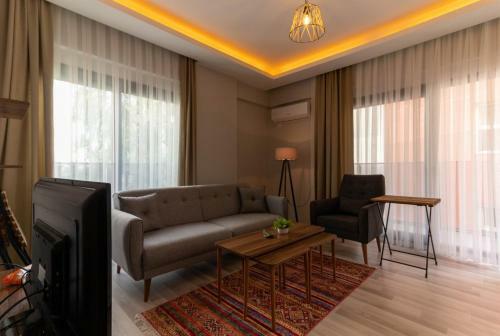 Apartamento Ku?adas? Marina'da Konforlu Tatil Evi